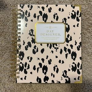 2023-2024 Day Designer Academic Year Daily Monthly Planner, July - June, Leopard